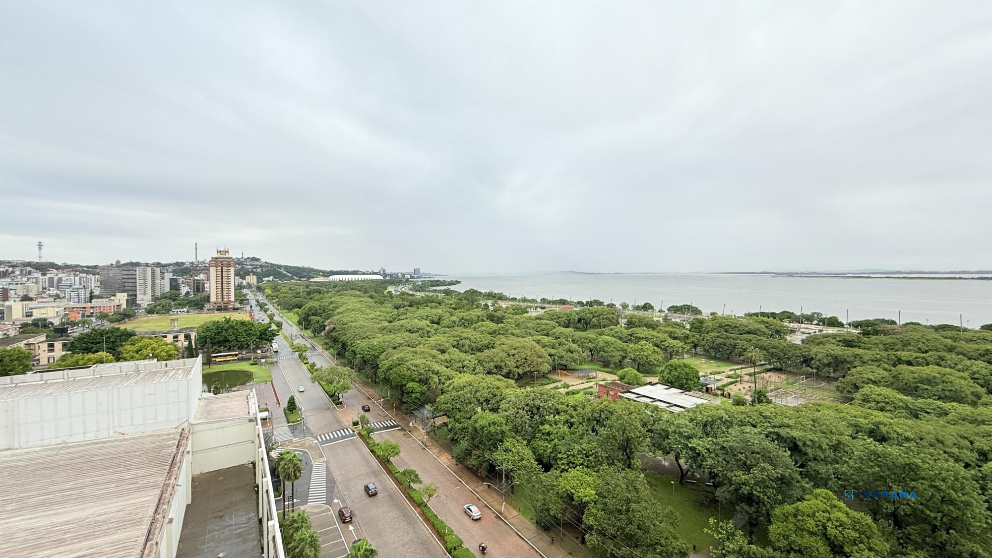 Sala Comercial, à venda, 64 m², Praia de Belas - Porto Alegre — foto 2