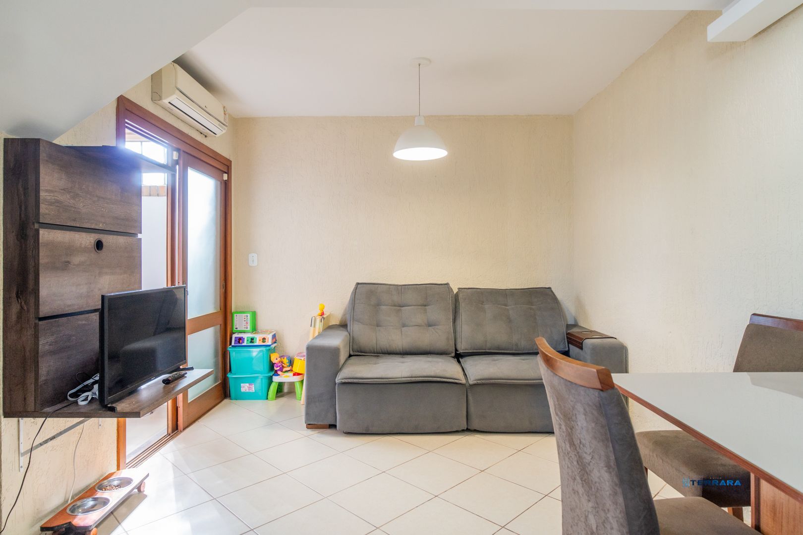Casa de Condomínio, 2 quartos, à venda, 106 m², Guarujá - Porto Alegre — foto 2
