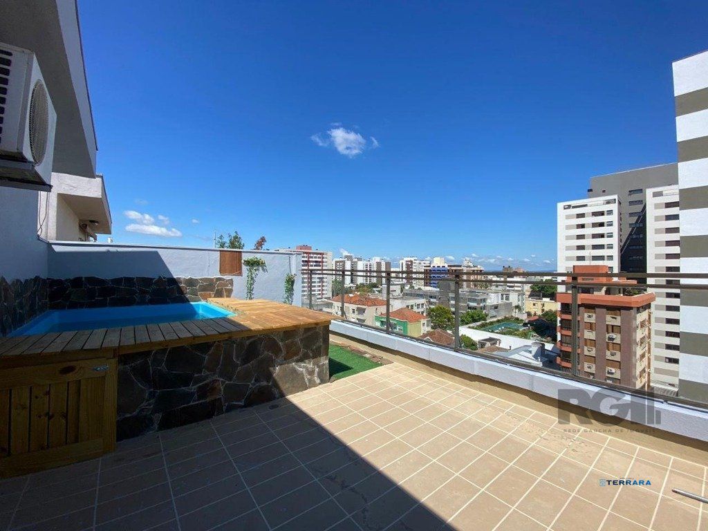 Cobertura Duplex para Venda - 269,97², 3 dorm, 1 suite, 2 vagas - Menino Deus