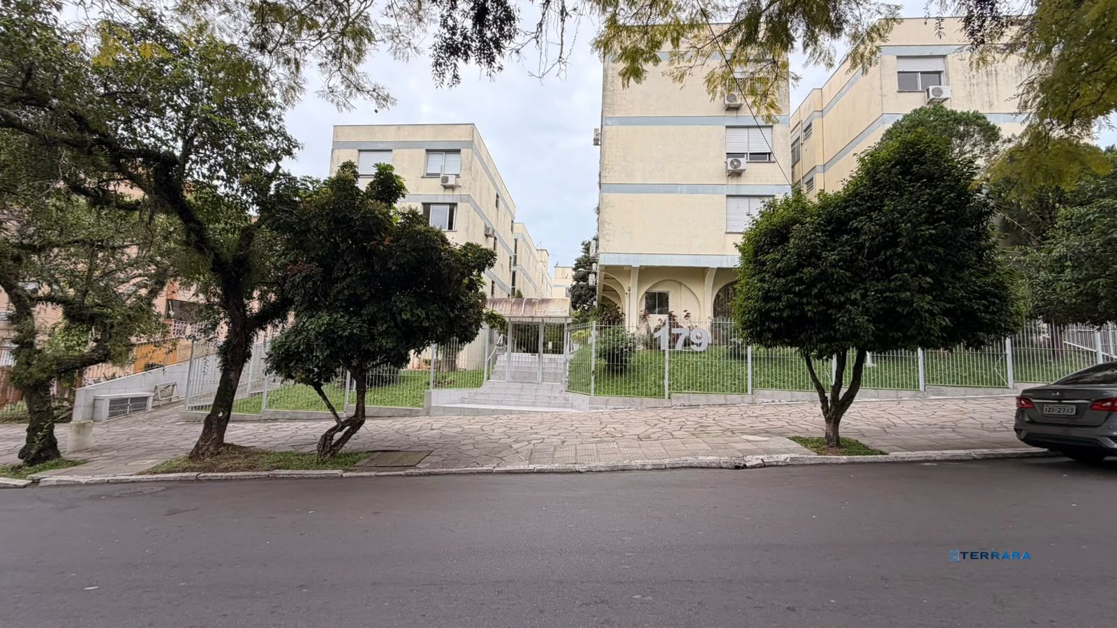 Oportunidade, apartamento de 2 dormitórios totalmente mobiliado