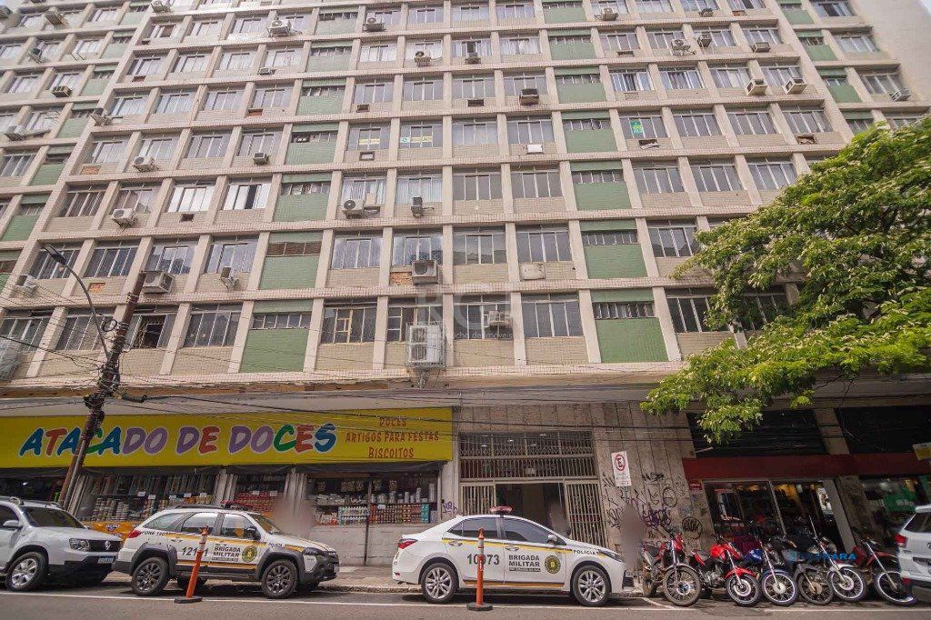 Sala Comercial à venda, 22m², Centro Histórico - Porto Alegre