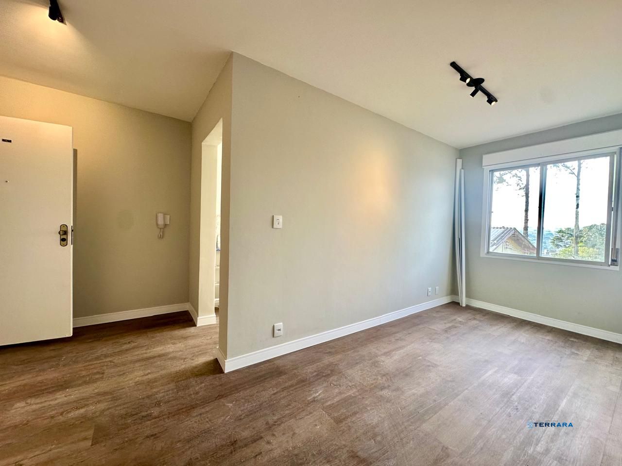 Apartamento totalmente reformado para Venda - 39.37m², 1 dormitório, Nonoai