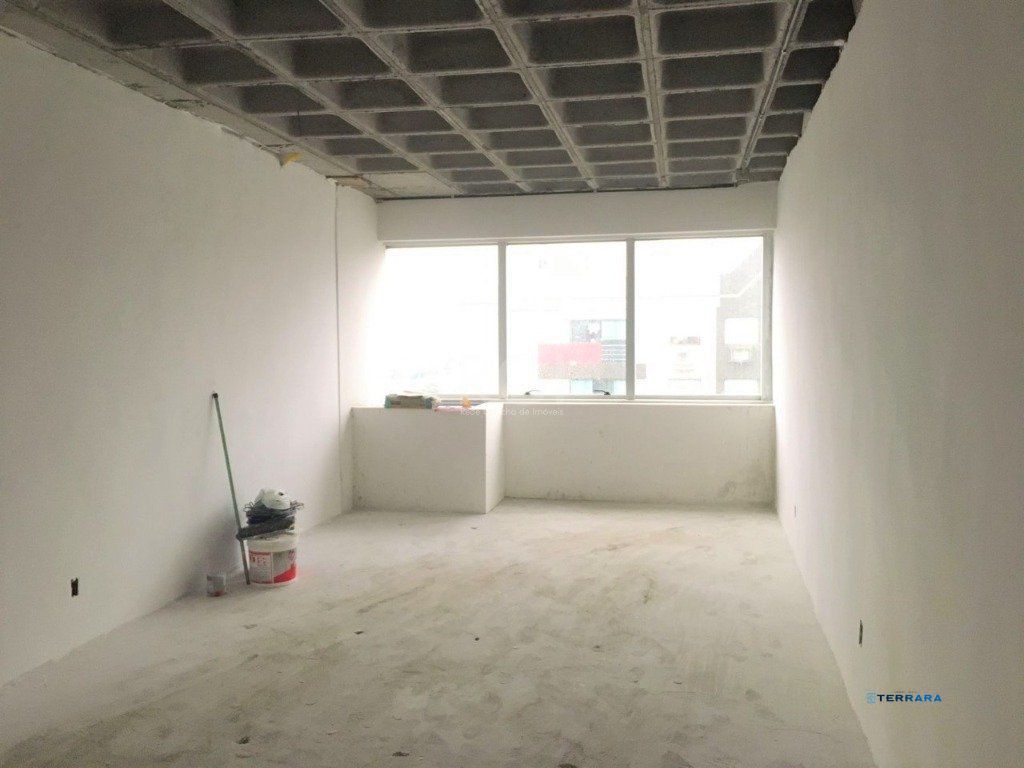 Sala Comercial, à venda, 32 m², Chácara das Pedras - Porto Alegre — foto 3