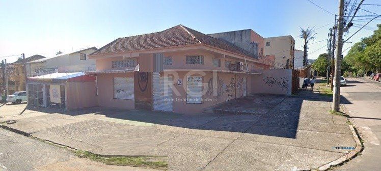 Casa Comercial para Venda - 300m², 0 dormitórios, Teresópolis