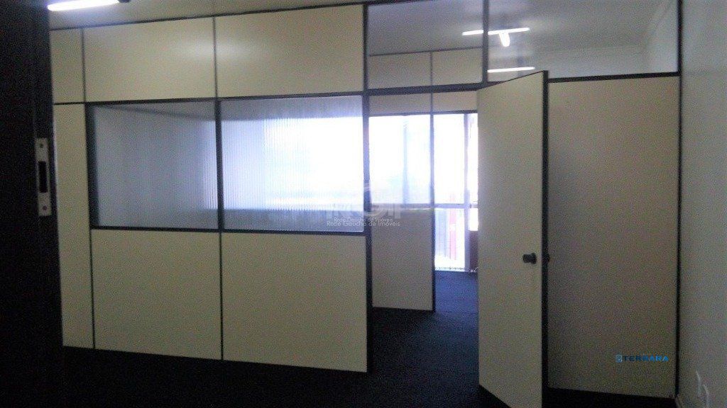Sala Comercial, à venda, 47 m², Passo da Areia - Porto Alegre — foto 3
