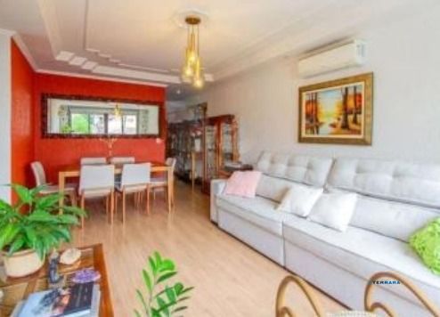 Apartamento amplo de 110 m2 com 3 quartos à venda em Menino Deus - RS