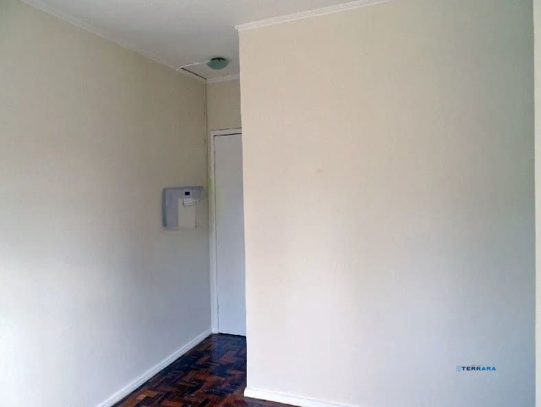 Apartamento de 2 dormitórios á venda no Bairro Passo da Areia