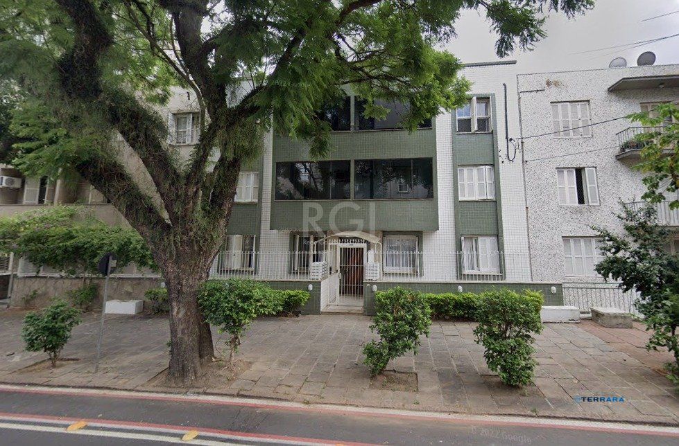 apartamento amplo e bem localizado de 2 dormitórios+dependência