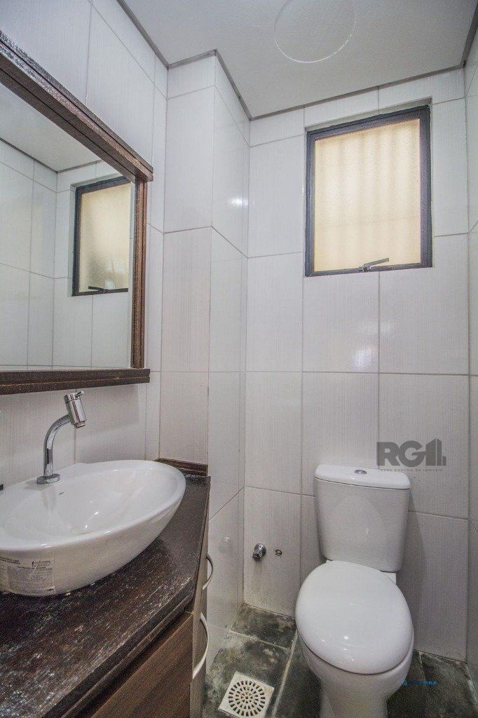 Sala Comercial no Edifício Centro Profissional Ouro Preto Sala 402, à venda, 44 m², Independência - Porto Alegre — foto 5