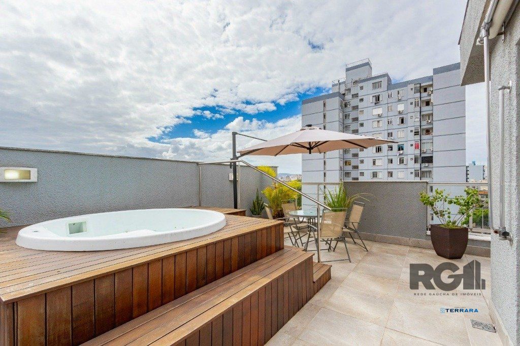 Cobertura para Venda - 191.89m², 3 dormitórios, sendo 1 suites, 1 vaga - Centro Histórico