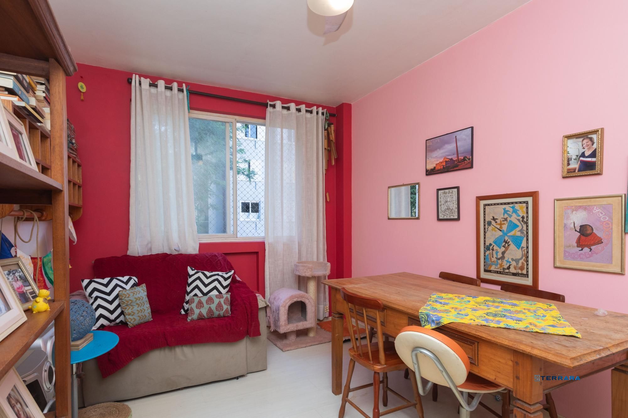 Apartamento de 02 dormitórios com vaga no bairro Boa Vista -Porto Alegre/RS