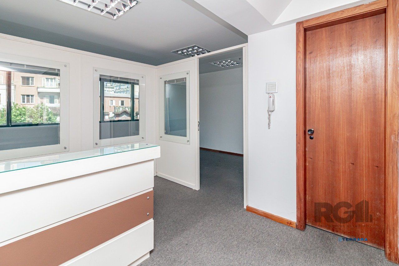 Sala Comercial à venda, 385m², Centro Histórico - Porto Alegre
