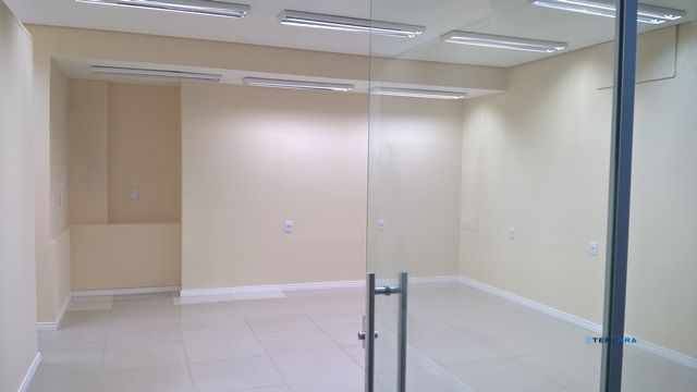Loja, 1 sala, à venda, 58 m², Centro Histórico - Porto Alegre — foto 2