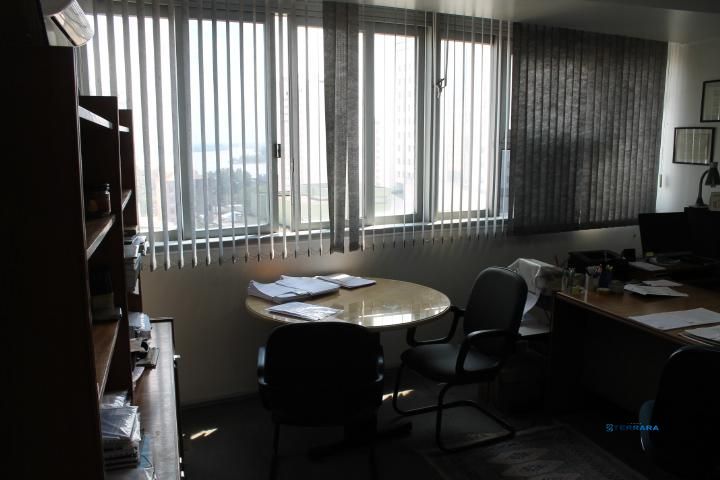 Sala Comercial, à venda, 60 m², Centro Histórico - Porto Alegre — foto 2