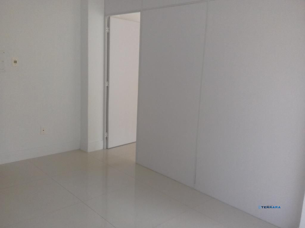 Sala Comercial, à venda, 70 m², Centro Histórico - Porto Alegre — foto 2