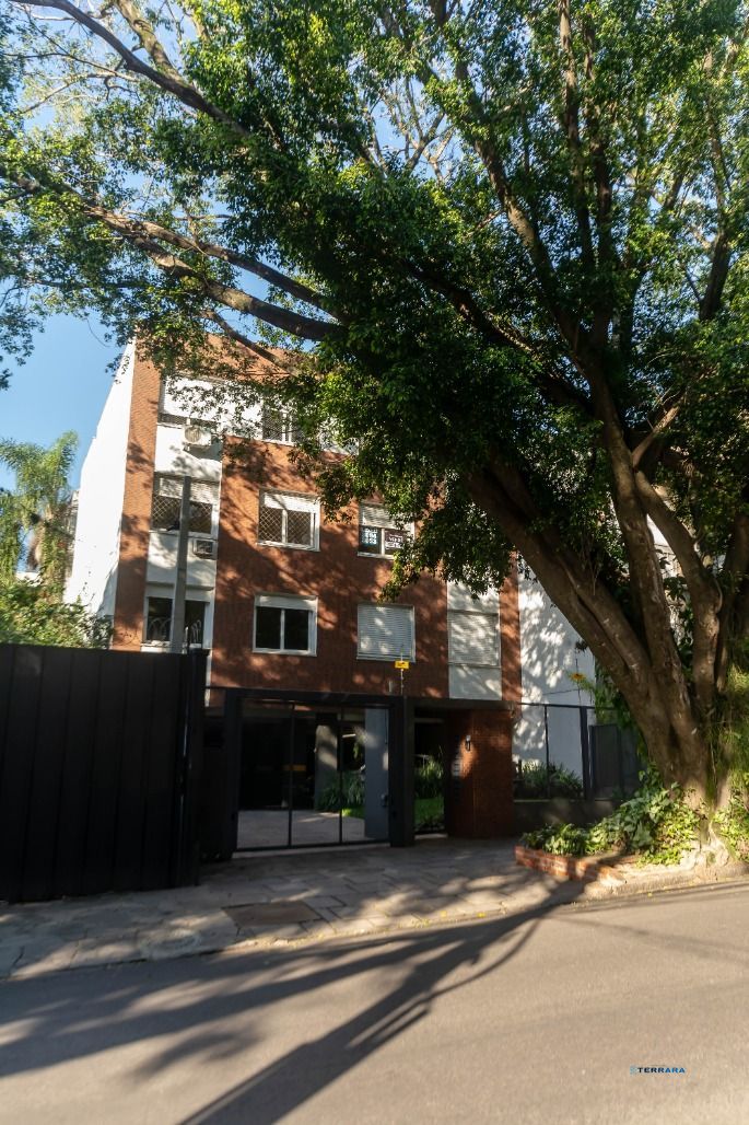 Apartamento 81m² 2 dorm. + vaga Auxiliadora - Porto Alegre