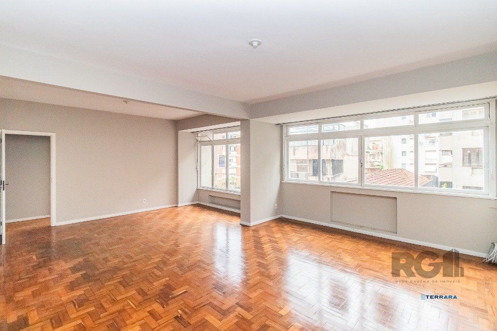 3D em 135,77m² na Independência, excelente localização!