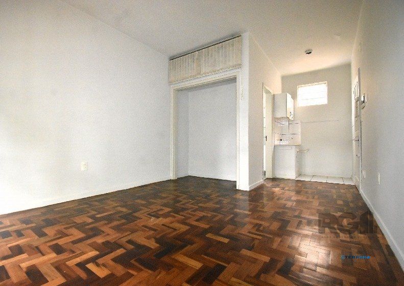 Kitnet, à venda, 28 m², Cidade Baixa - Porto Alegre — foto 3