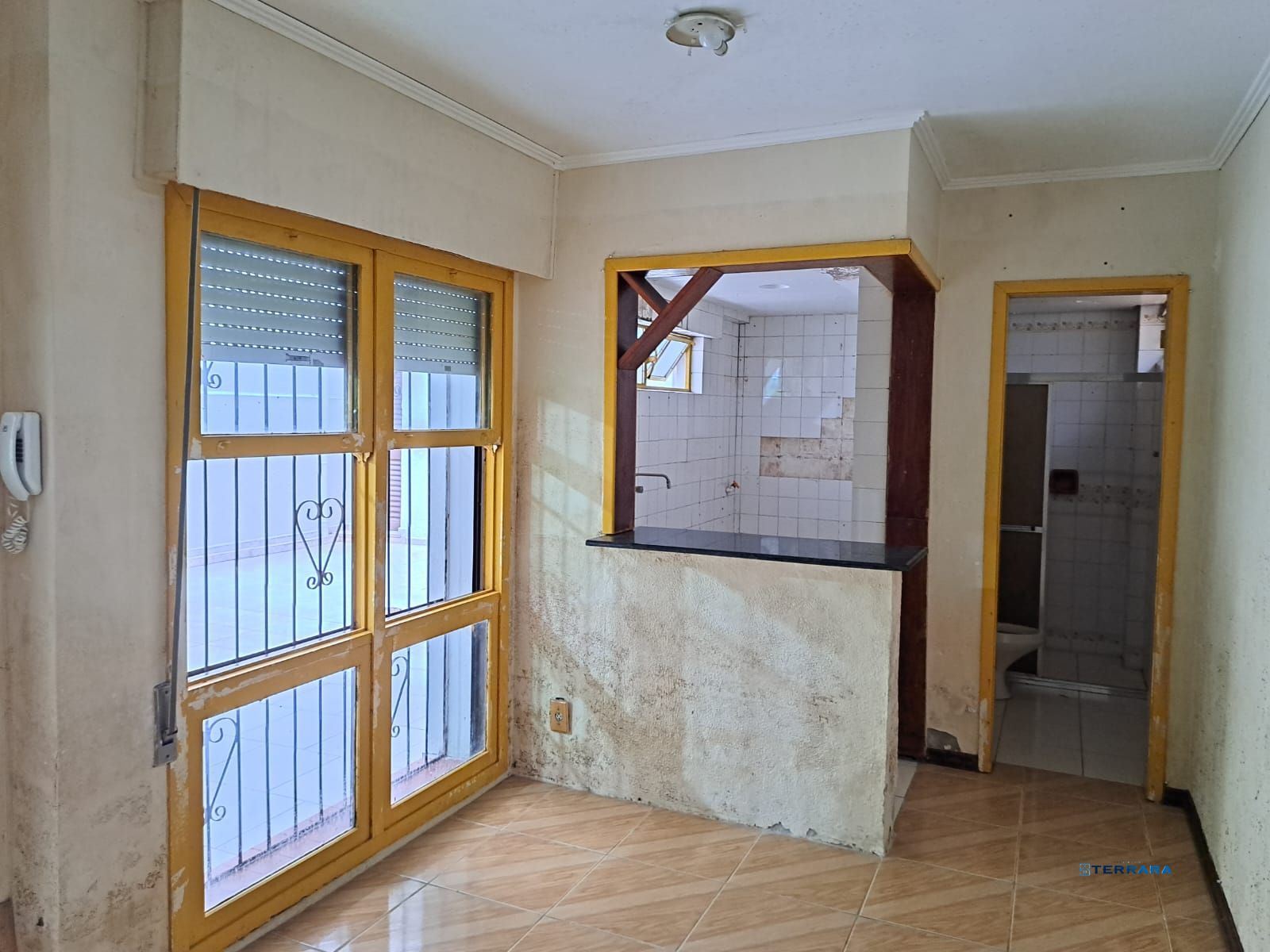 Kitnet, à venda, 29 m², Menino Deus - Porto Alegre — foto 2