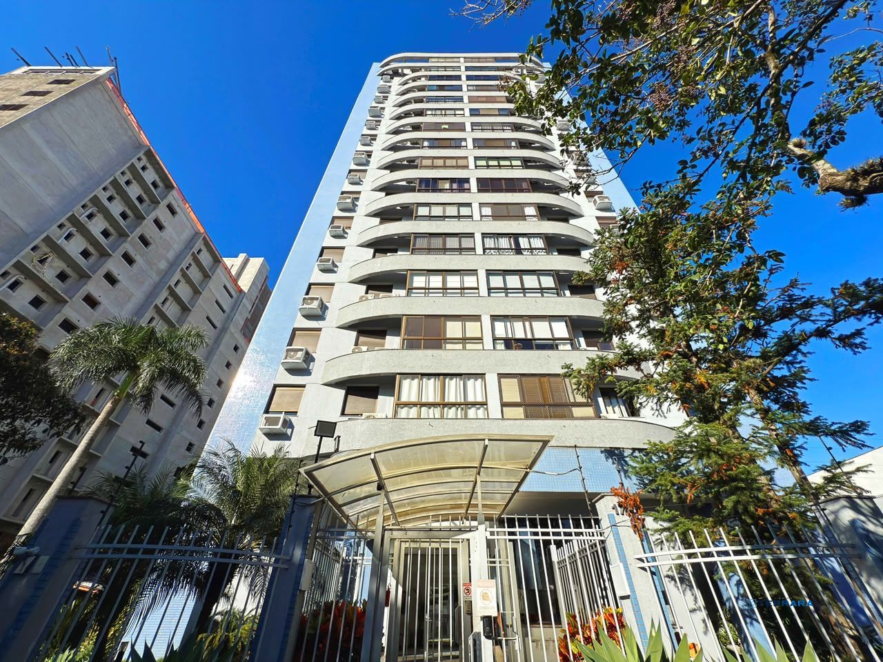 Apartamento com 3 Quartos, suíte e Infraestrutura completa à venda, 89m² - Menino Deus