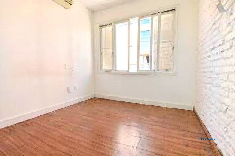 Apartamento 2 D , 1 suite com vaga coberta