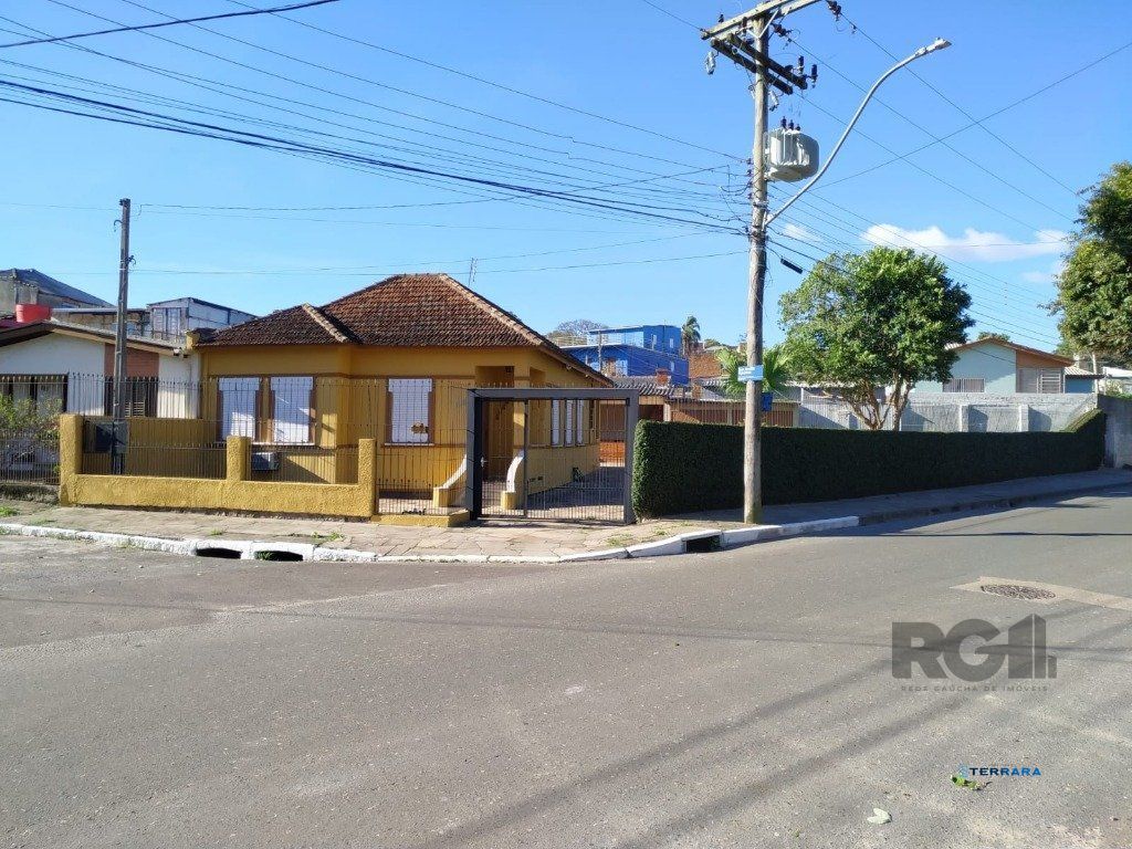 Casa térrea em ótimo estado.