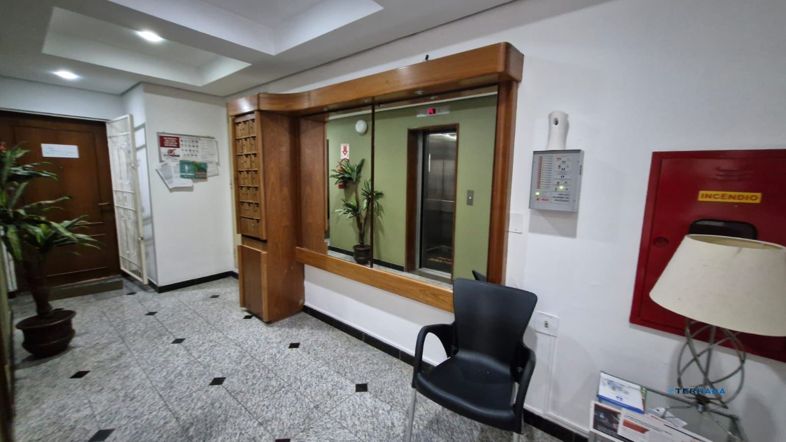 Salão comercial, à venda, 28 m², Cidade Baixa - Porto Alegre — foto 2