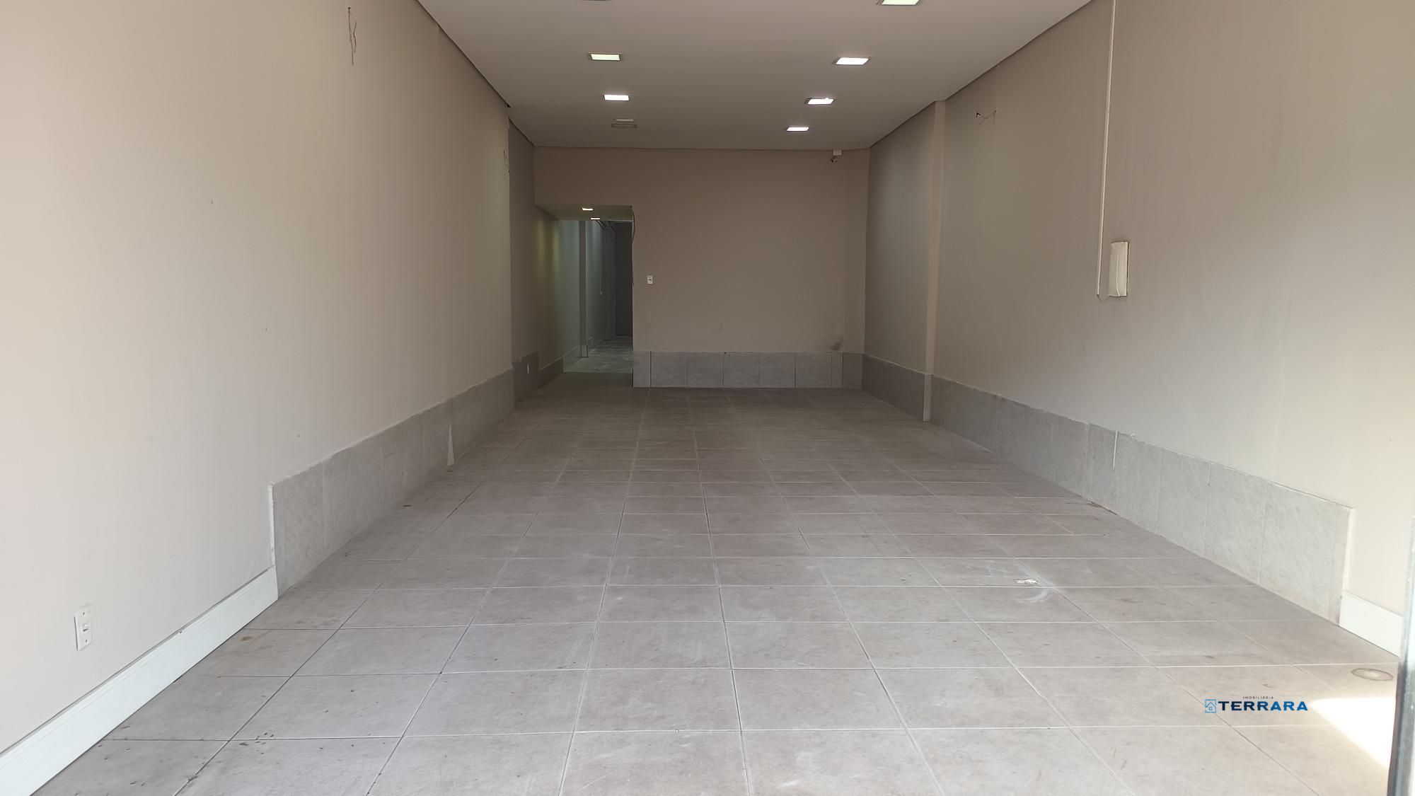 Loja, à venda, 134 m², Passo da Areia - Porto Alegre — foto 2