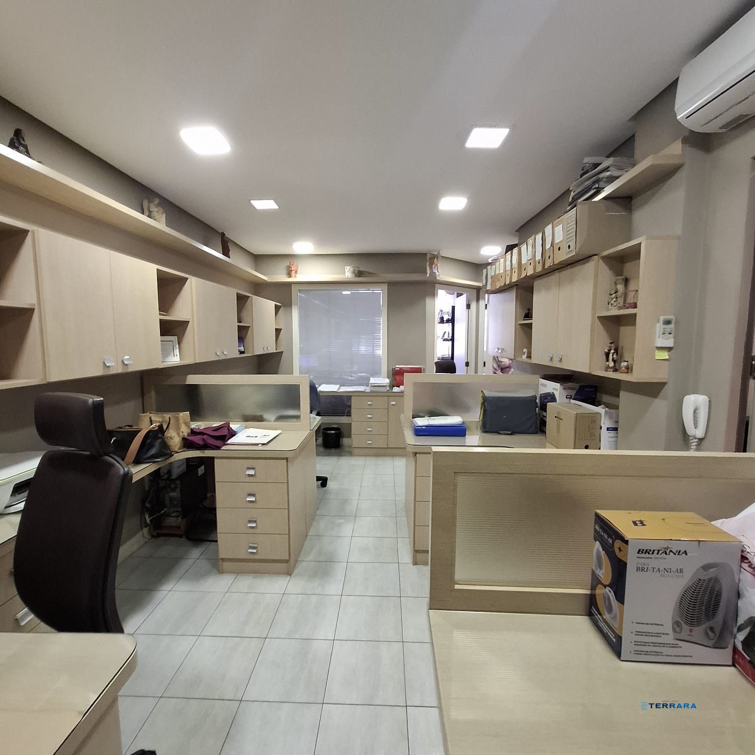 Sala Comercial, 3 salas, à venda, 67 m², Menino Deus - Porto Alegre — foto 2