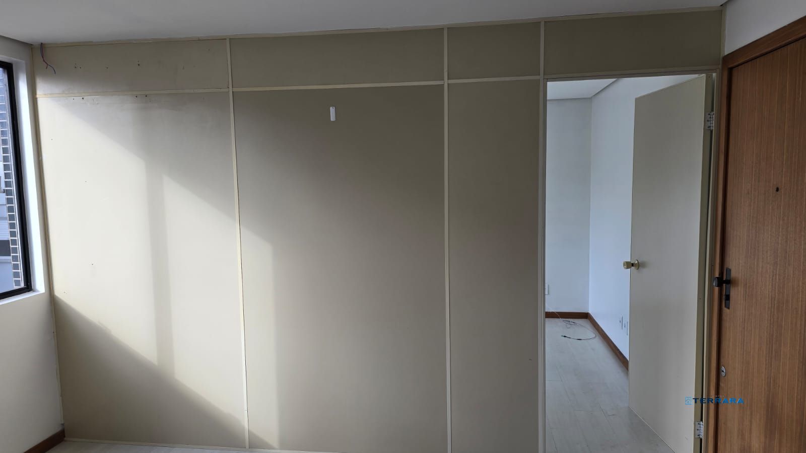 Sala Comercial, 1 sala, à venda, 28 m², Menino Deus - Porto Alegre — foto 5