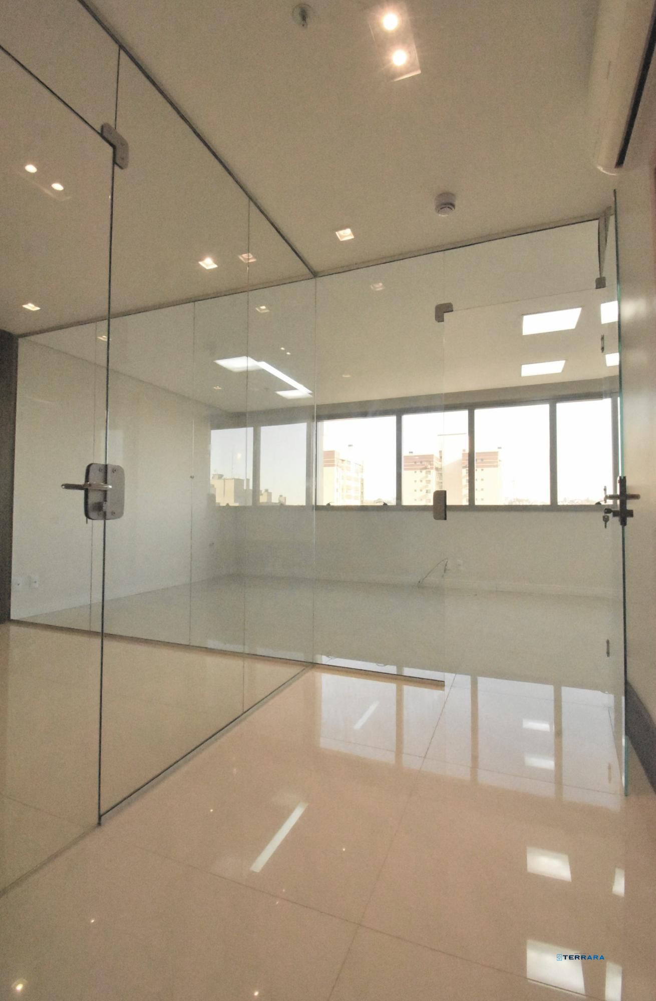 Sala Comercial, 1 sala, à venda, 41 m², Menino Deus - Porto Alegre — foto 4