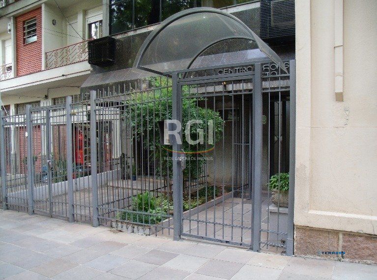 Sala Comercial no Edifício Centro Profissional Ouro Preto Sala 402, à venda, 26 m², Independência - Porto Alegre — foto 3