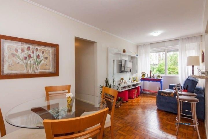 Excelente apartamento no Menino Deus com 3D + Dep. de Empregada e garagem!!!! Valor imperdível de R$ 495.000,00