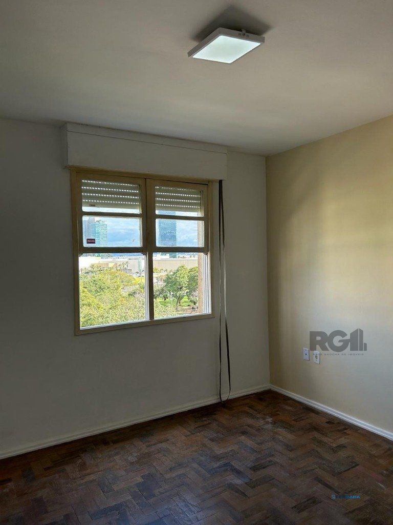 Apartamento, 2 quartos, à venda, 50 m², Cristal - Porto Alegre — foto 2