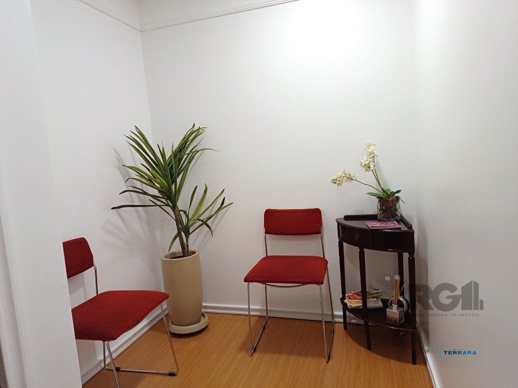Sala Comercial, à venda, 55 m², Floresta - Porto Alegre — foto 2