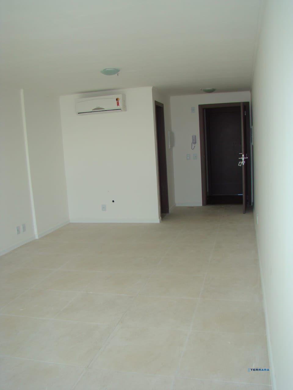 Sala Comercial no Walk Offices Praia de Belas, 1 sala, à venda, 37 m², Praia de Belas - Porto Alegre — foto 2