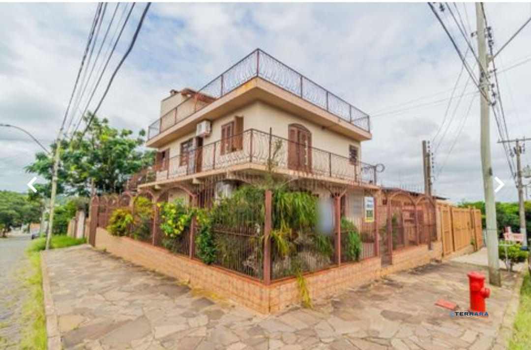 Sobrado de 3 Andares - Vila Nova
