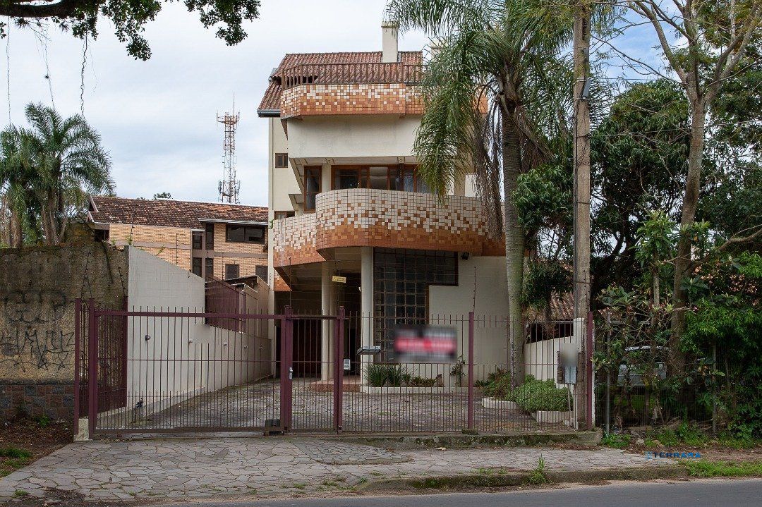 Prédio Comercial à venda, 574m², Pedra Redonda - Porto Alegre