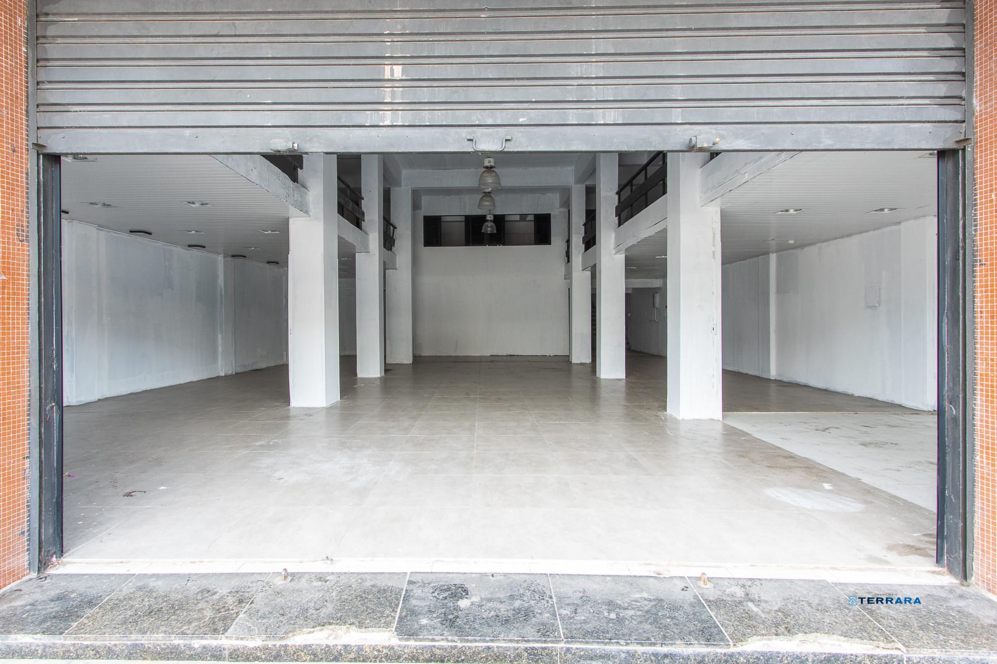 Loja, à venda, 247 m², Floresta - Porto Alegre — foto 3