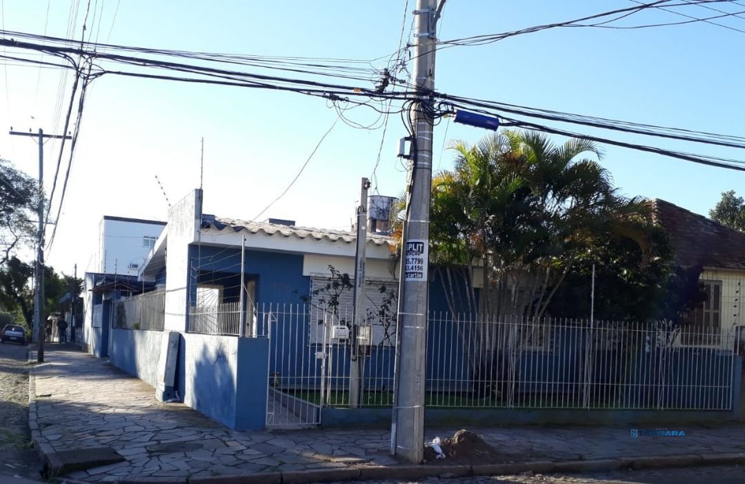 Casa para Venda - 150m², 4 dormitórios, Tristeza