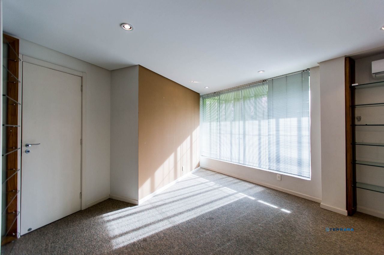 Sala Comercial, 2 salas, à venda, 72 m², Praia de Belas - Porto Alegre — foto 2