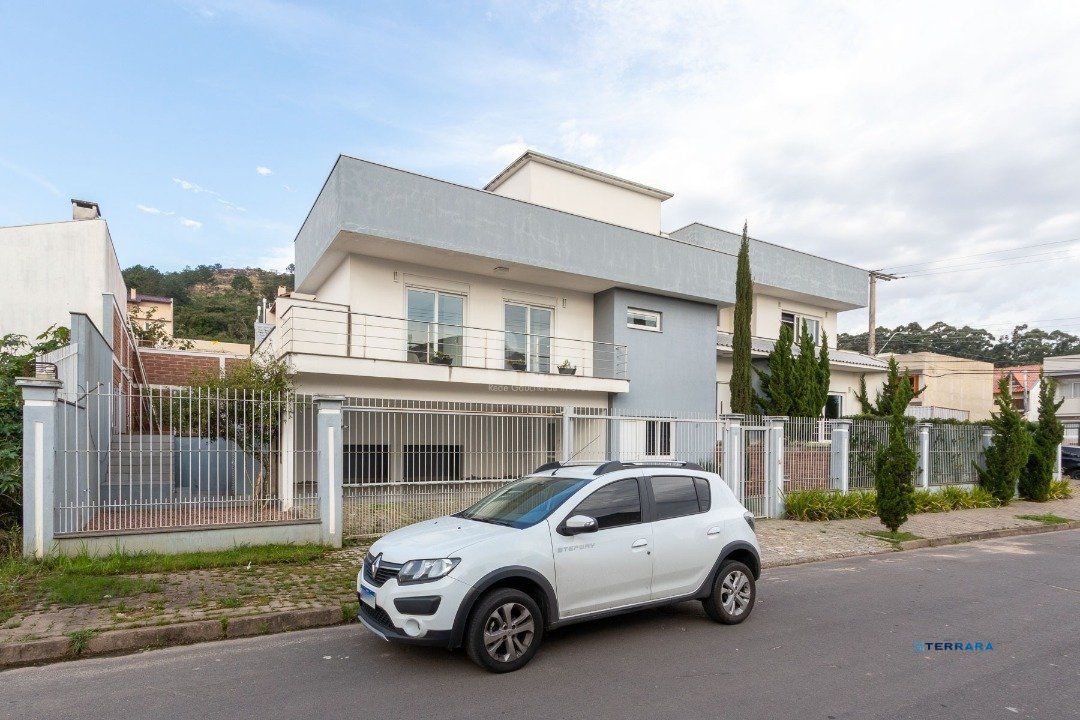 Casa, 4 quartos, à venda, 377 m², Guarujá - Porto Alegre — foto 2