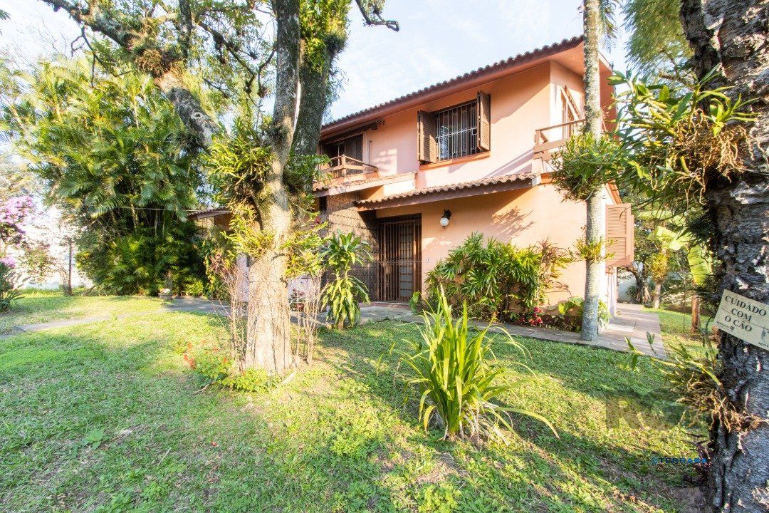 Casa 4 quartos à venda, 365m², Cristal - Porto Alegre