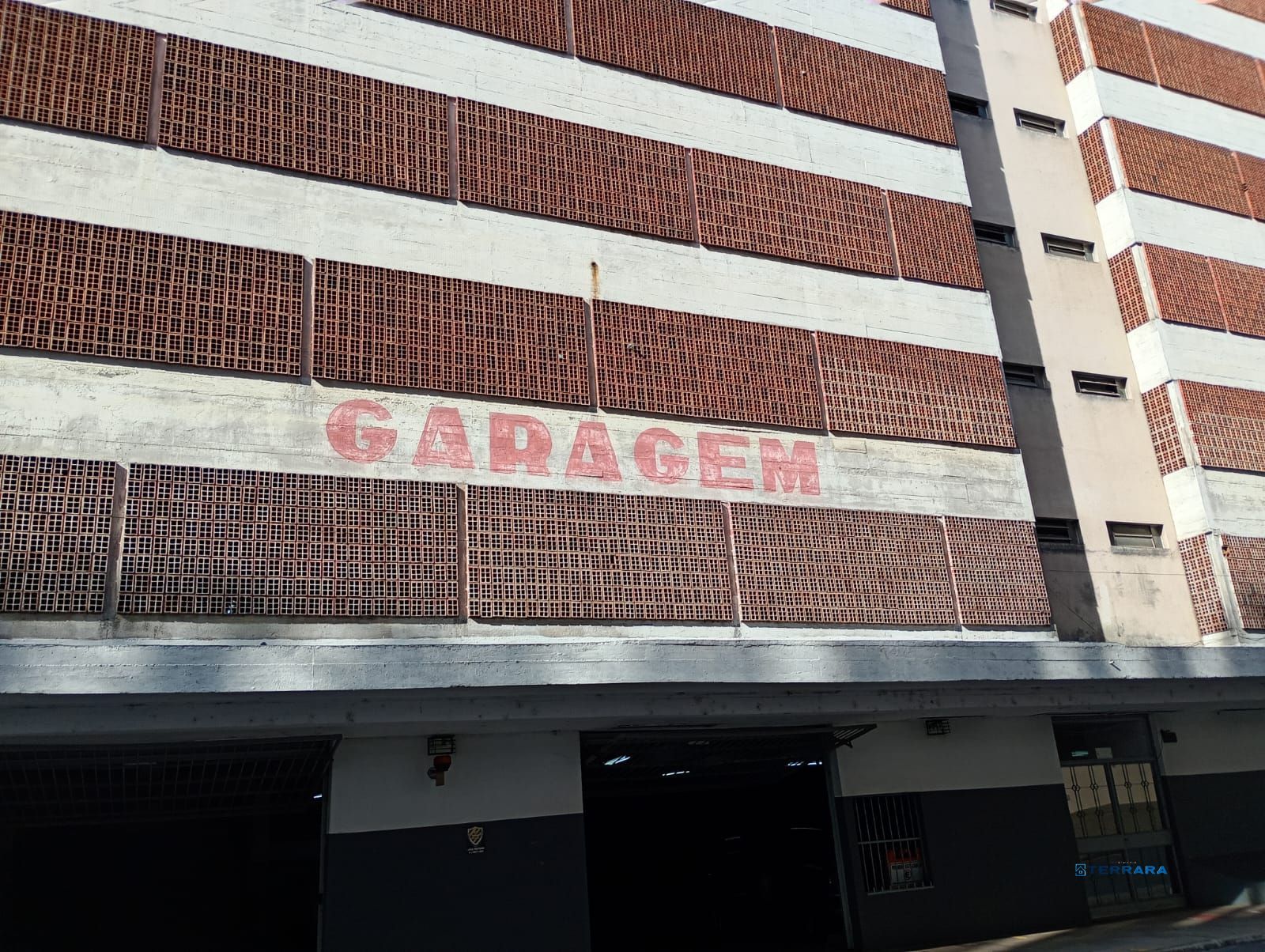 Sala comercial com Vaga coberta!