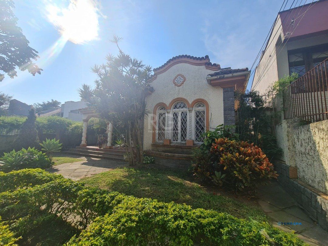 Casa para Venda - 234m², 4 dormitórios, sendo 1 suites, Vila Assunção