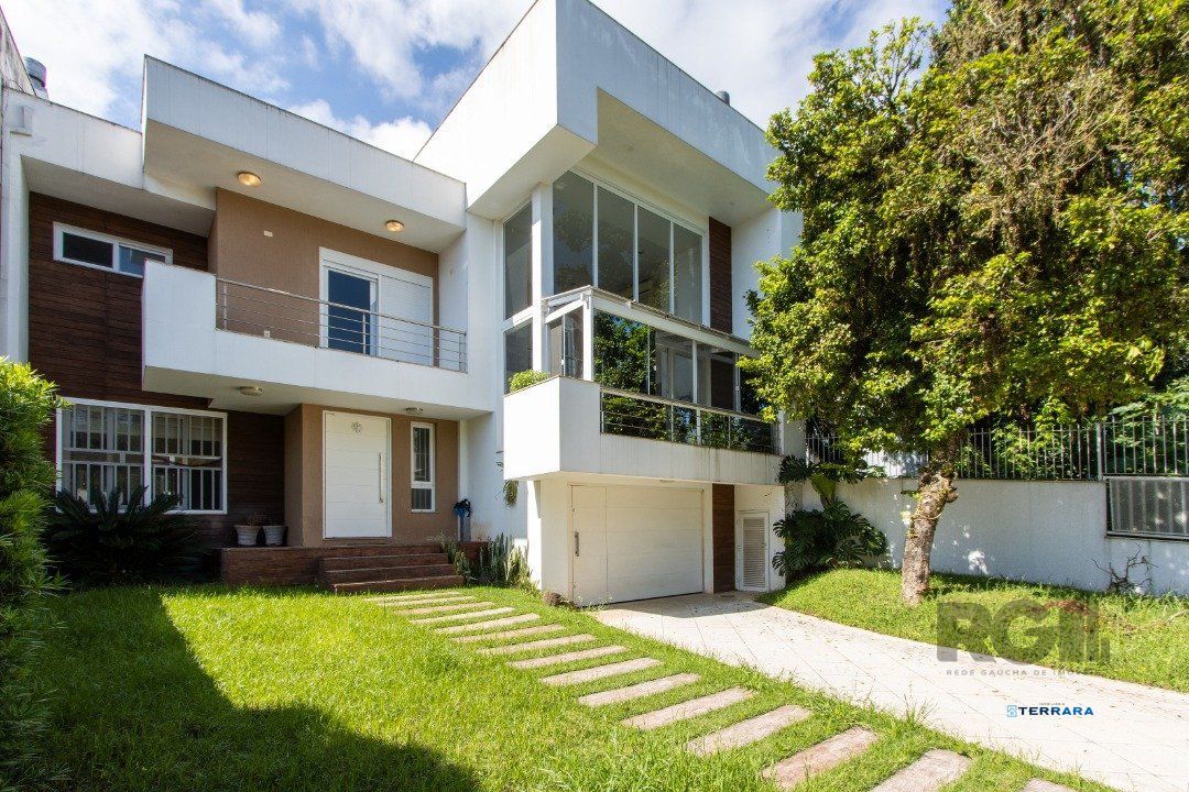 Casa 3 quartos à venda, 296m², Nonoai - Porto Alegre