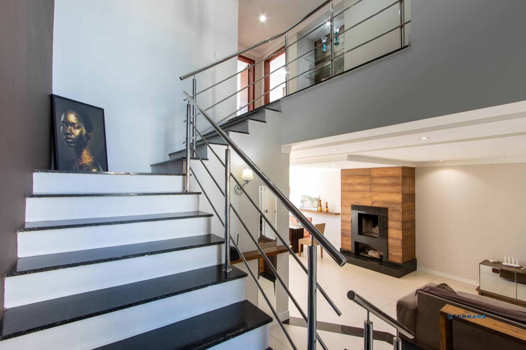 Casa de Condomínio 3 quartos à venda, 200m², Aberta dos Morros - Porto Alegre