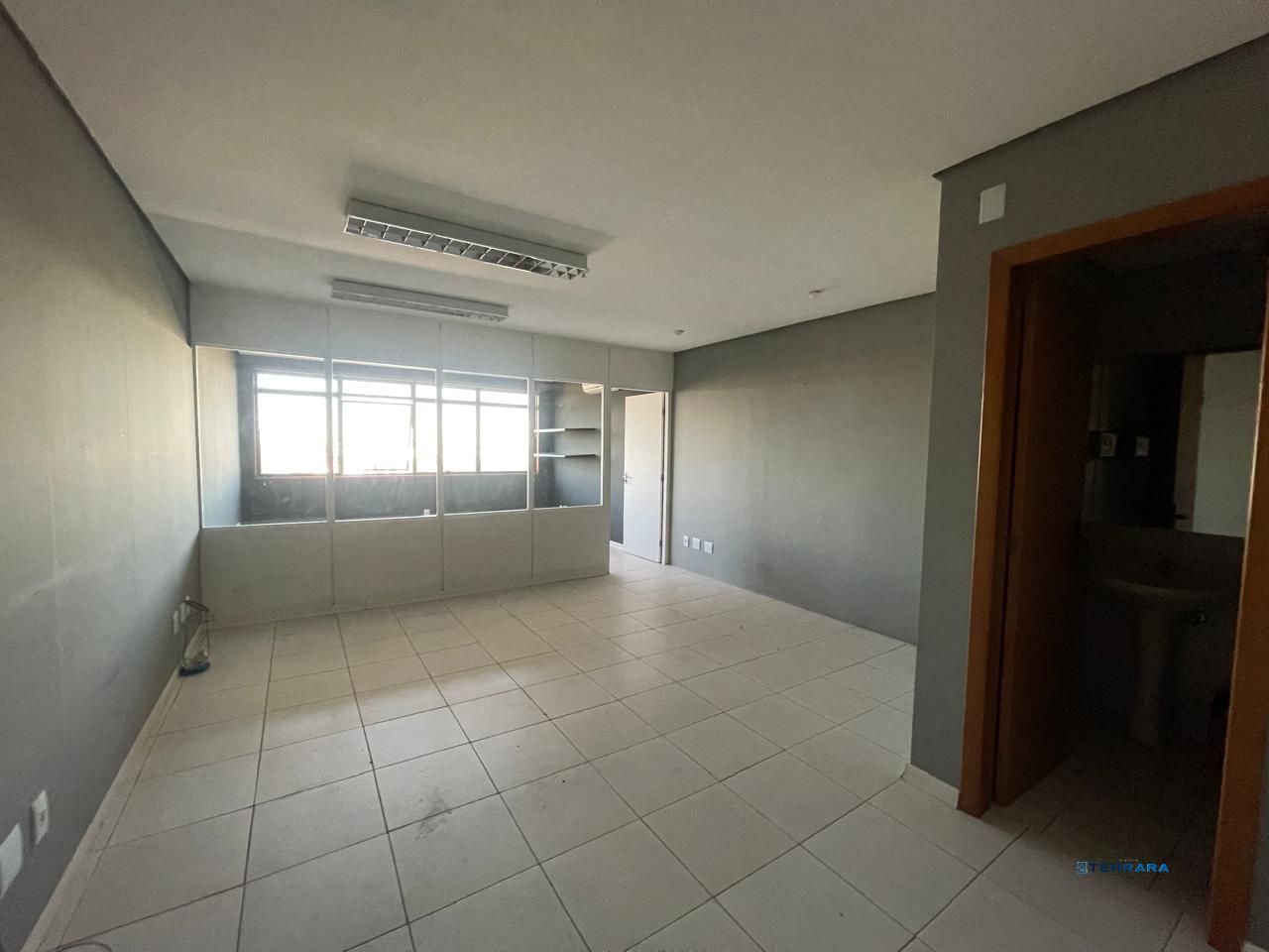 Sala Comercial, 1 sala, à venda, 43 m², Boa Vista - Porto Alegre — foto 3