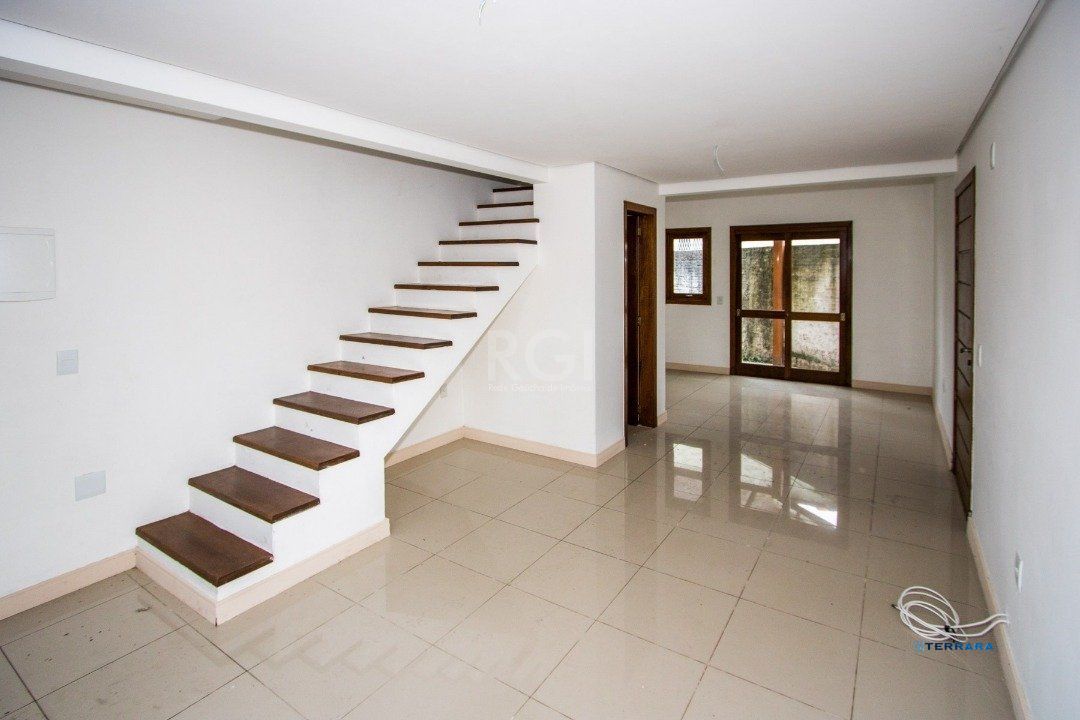 Casa para Venda - 79.48m², 2 dormitórios, 2 vagas - Ipanema