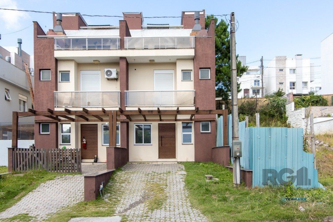 Casa para Locação/Aluguel - 150m², 3 dormitórios, sendo 1 suites, 2 vagas - Aberta dos Morros